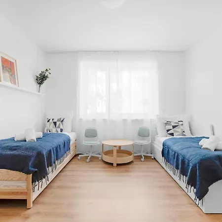 Bright Design Loft With Balcony