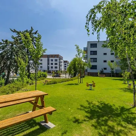 Bright Design Loft With Balcony Lägenhet *