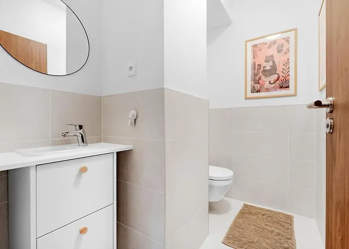 Bright Design Loft With Balcony 아파트