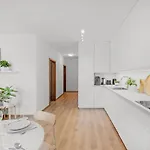 Bright Design Loft With Balcony Apartament Bratysława
