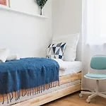 Bright Design Loft With Balcony Apartament